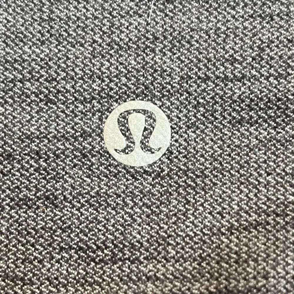 Lululemon Align Pant II 23"
Mini Heathered Herringbone Heathered Black White - Picture 9 of 12
